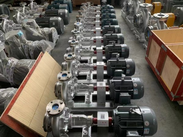 WRY系(xi)列熱油(yóu)泵