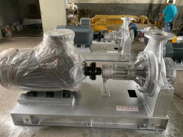 WRY系列新(xin)一代高效節能循(xún)環油泵