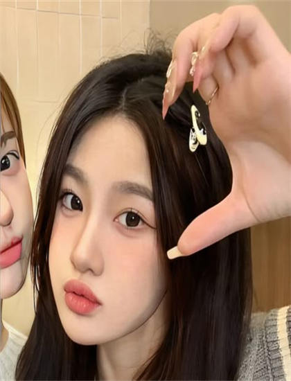 独立电影经典《动漫MOMO》的技术创新与艺术成就 ——独立电影爱好者的必读指南